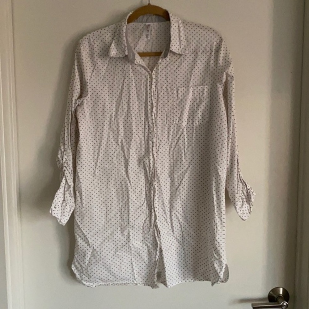 Like new! Sleep shirt